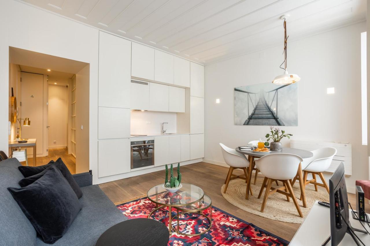 Apartament Chic Tailor Made Flat In Chiado Lizbona Zewnętrze zdjęcie